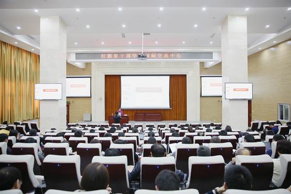 http://news.ecnu.edu.cn/_upload/article/images/fc/a2/90cd60b244aaba21141d4764a3f8/36297c80-dc0f-4fca-815c-1cbcb56f725e.jpg